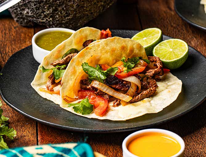 Tortillas De Trigo Estilo Norteñas <br /> (100% estilo Mexicano)